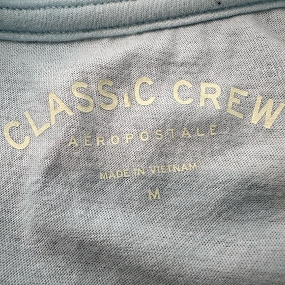 Aeropostale Women’s Graphic Tee size M blue - Picture 4 of 7